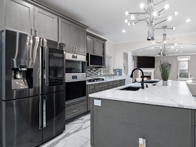 Mario R. Barrios | Chicago City Properties Group @ RE/MAX Premier